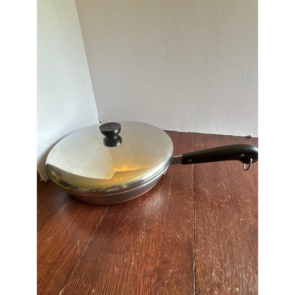 Vintage Revere Ware 10 Inch Skillet Copper Clad Bottom Frying Pan with Lid 1801